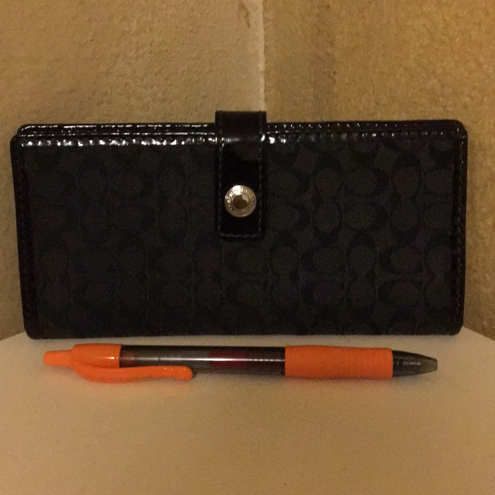 Coach monogram black wallet